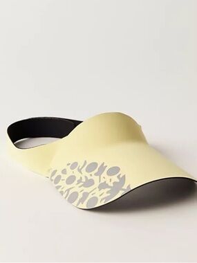 Free People Volley Reflective Visor in Butter Yellow 🆕